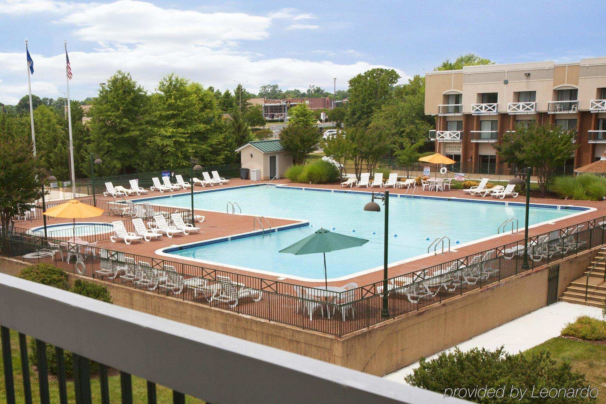 Clarion Hotel & Suites - Convention Center Fredericksburg Facilities photo